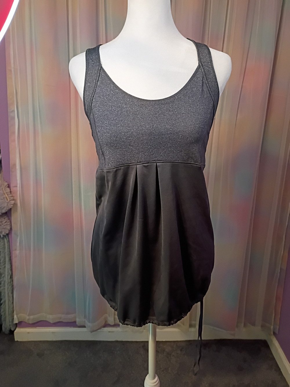 Old Navy Charcoal Gray Scoop Neck Racerback Tank with Pleated Bodice Size Medium